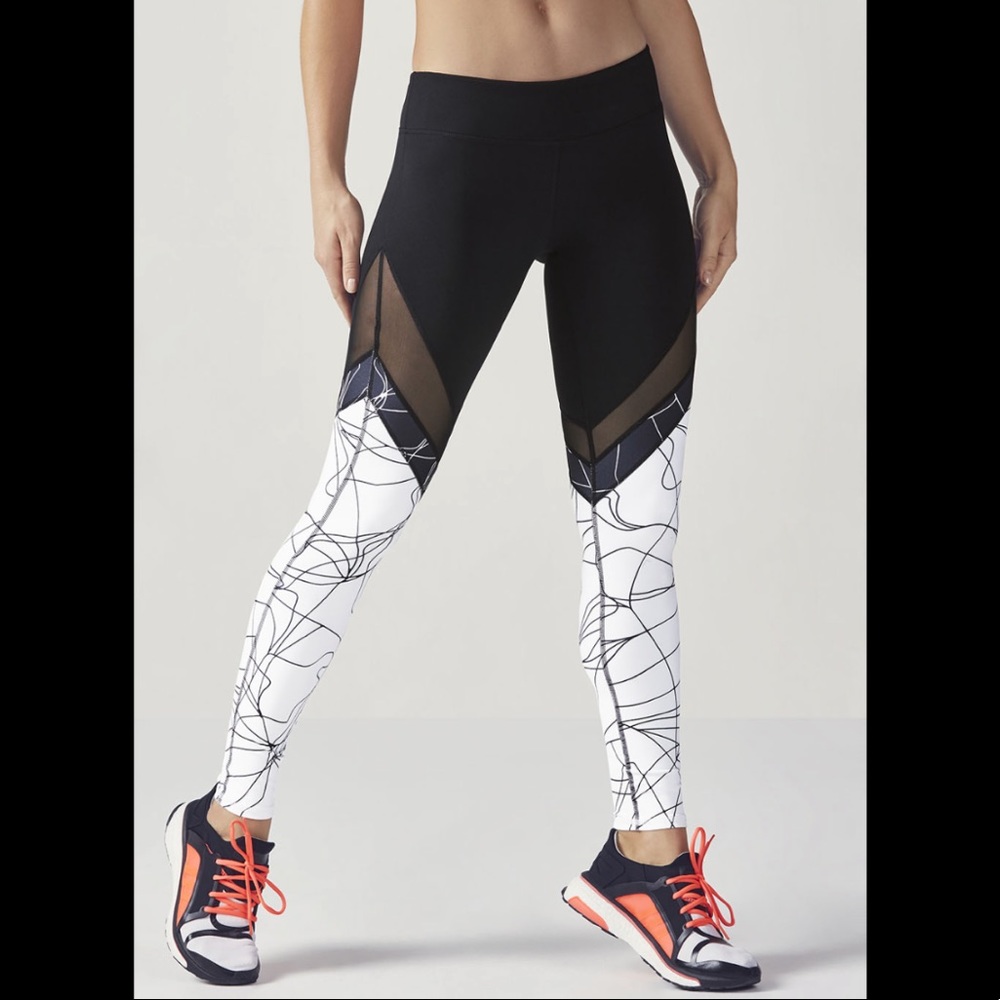 Mid High Rise Fabletics Mesh Powerhold leggings